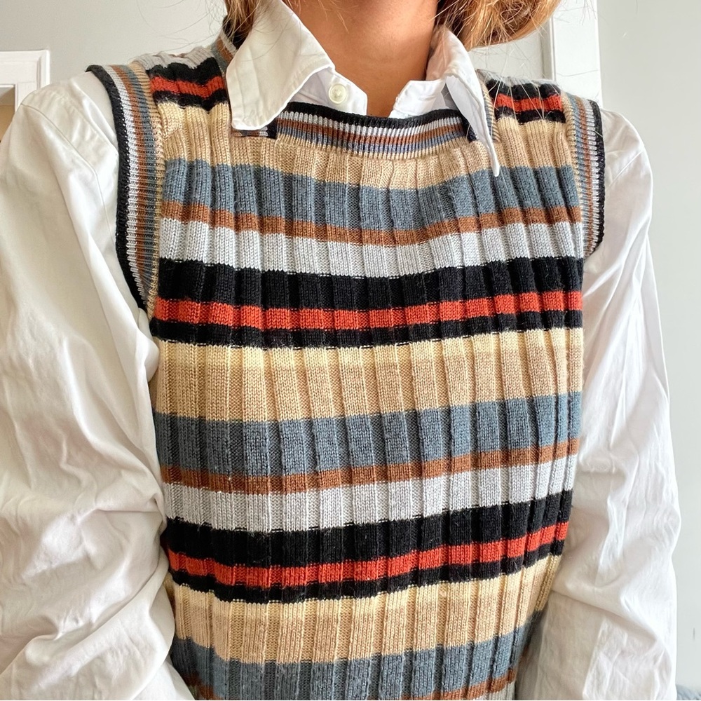 Vintage Retro Sophisticated Striped Vest
